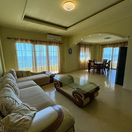 View Apartamento *