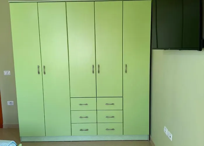 View * Golem (Tirana)